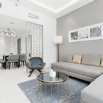 From City Rush To Calm -2Br Retreat In Damac Prive
